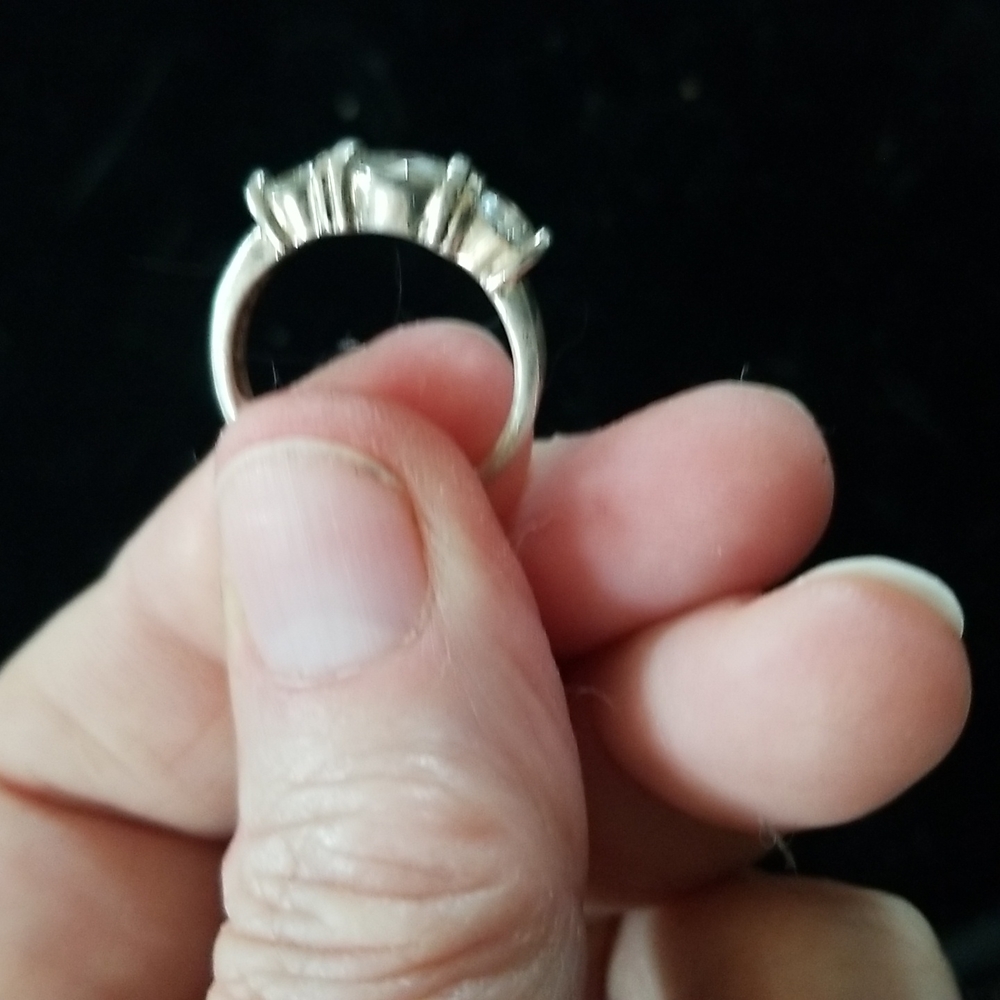 Ring - Picture 2 of 3